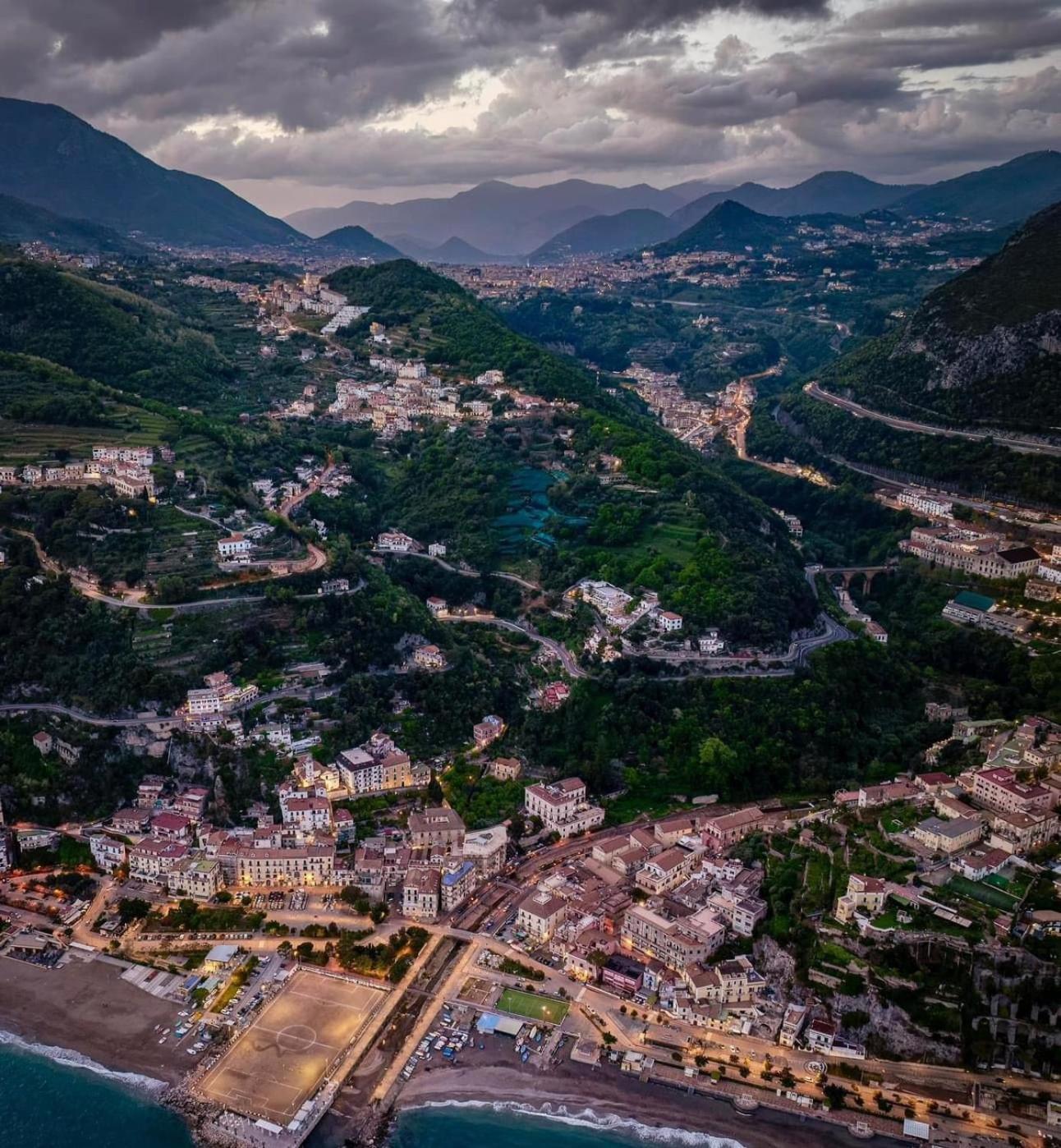 Apartmán Vietri In Centro - Costa D'Amalfi Exteriér fotografie